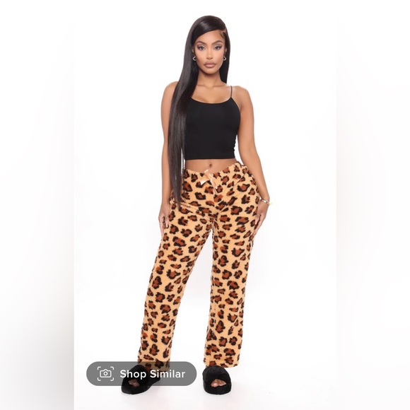 Fashion Nova Leopard Cheetah Plush PJ Pants - Picture 3 of 5